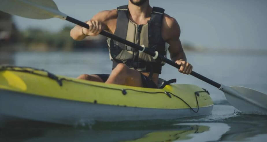 What Muscles Does Kayaking Work 