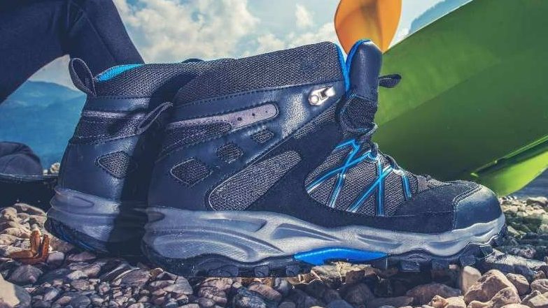 best kayaking shoes