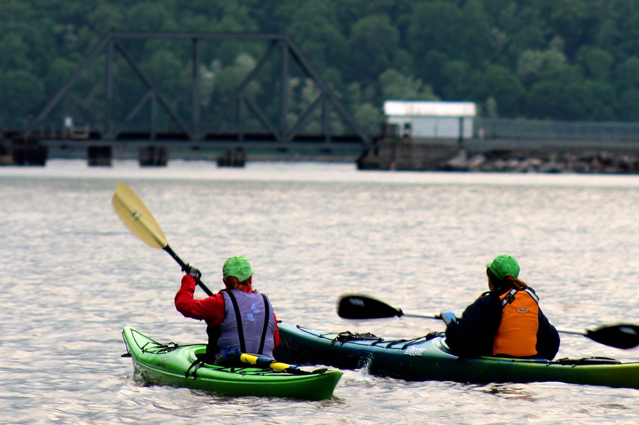 kayak, kayaker, boat, paddle, river, sport, water, activity, summer, outdoors, oar, leisure, fun, adventure, nature, woman, kayaking, new york, hudson river, inwood, manhattan, kayak, kayaker, kayaking, hudson river, hudson river, hudson river, hudson river, hudson river